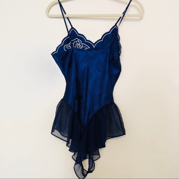 BUNDLE Vintage Victoria’s Secret Nightie / Teddy Bundle - Picture 3 of 6